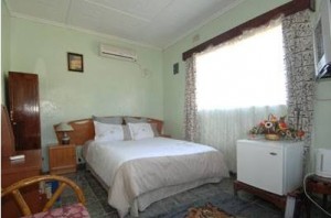 Guestmate Inn guest room
